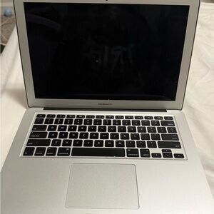 Apple MacBook Air 13”